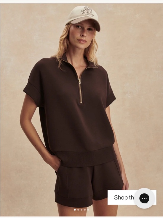 Varley Tops - NWT VARLEY Ritchie Short
Sleeve Sweat